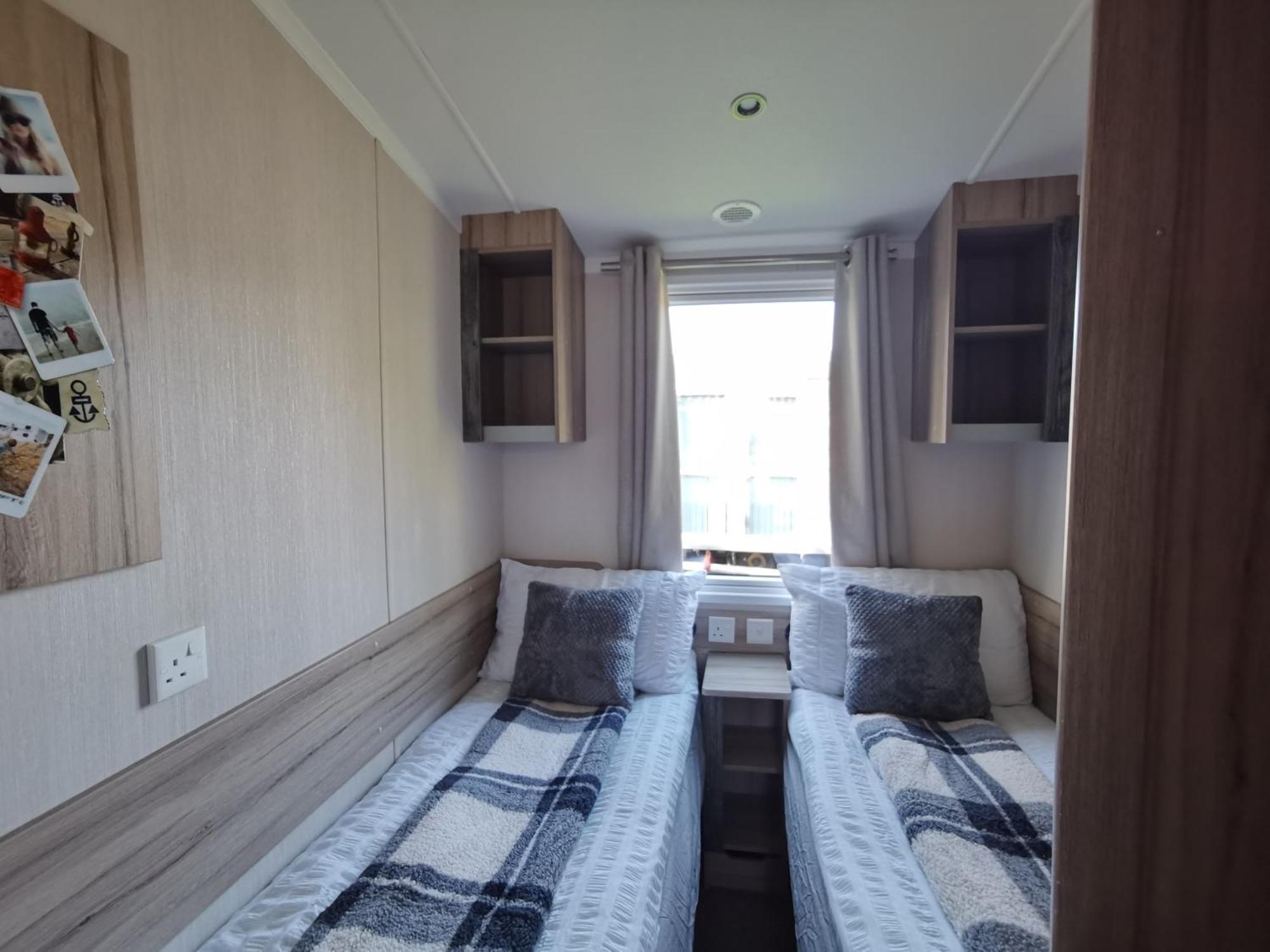 Golden Sands Beach Activities Sea Holiday Relax Mablethorpe Kültér fotó